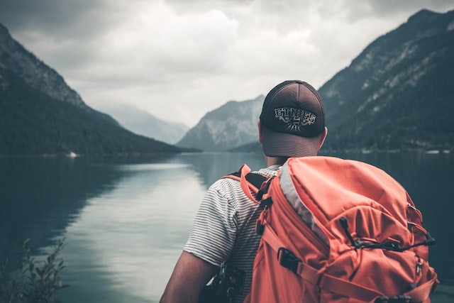 What type of pants are best for hiking?