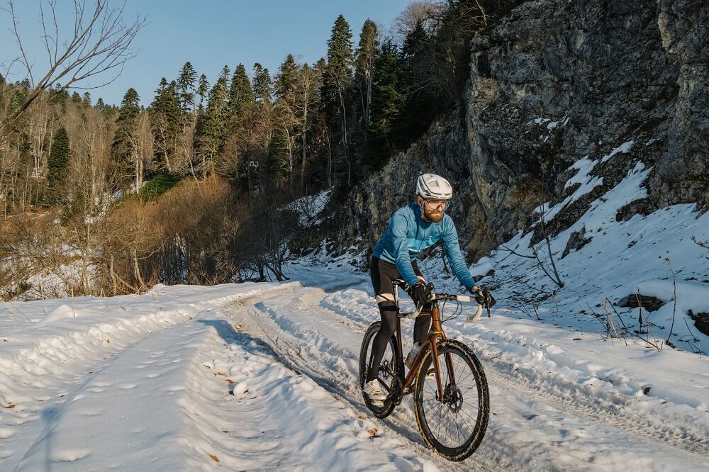 Tips to Ride a Bike Safely in Snow Trails