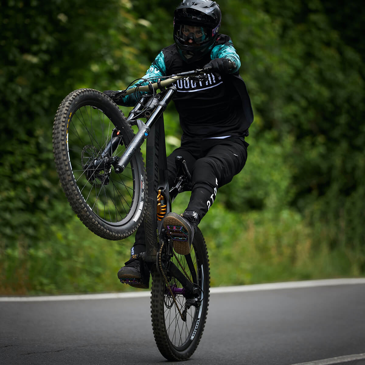 How To Manual A Mountain Bike: Master Balance and Control Fast