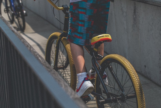 No Cycling Shorts? No Problem! What to Wear for Comfortable Bike Rides"